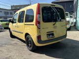 自動車保険もご相談ください。当店は三井住友海上、あいおいニッセイ同和損保の代理店です。保険担当が万一の際は連携を取って迅速にご対応致します。代車・レンタカーもご用意できますのでご安心ください。