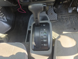 乗りやすいオートマチックです。(支払総額17.8万円・圏内に限り・ルーフキャリヤ・4WD)