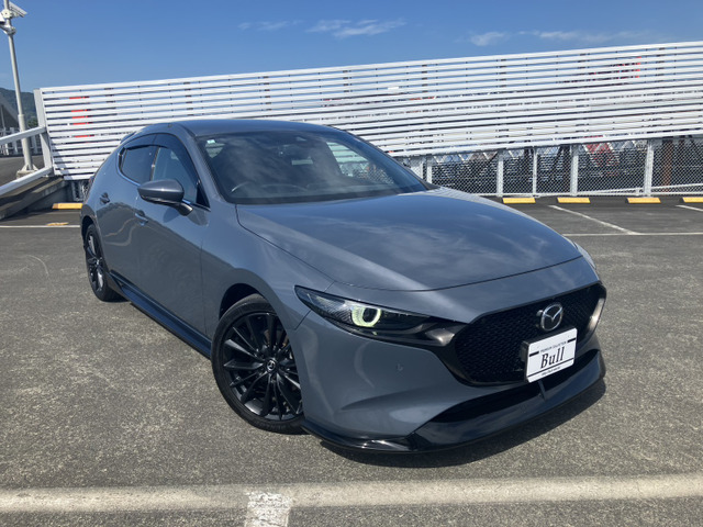 MAZDA3ファストバック 1.8 XD バーガンディ セレクション 