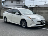 プリウス 1.8 A プレミアム ツーリングセレクション E-Four 4WD 