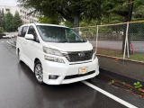 トヨタ ヴェルファイア