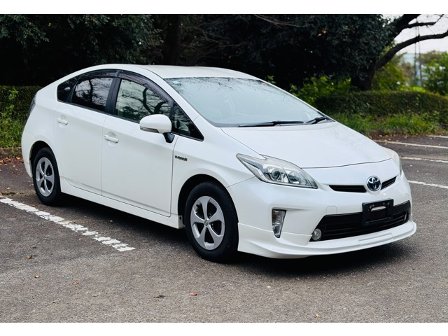 プリウス 1.8 S S