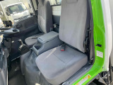 車内3人乗り仕様!