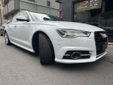 アウディ A6
