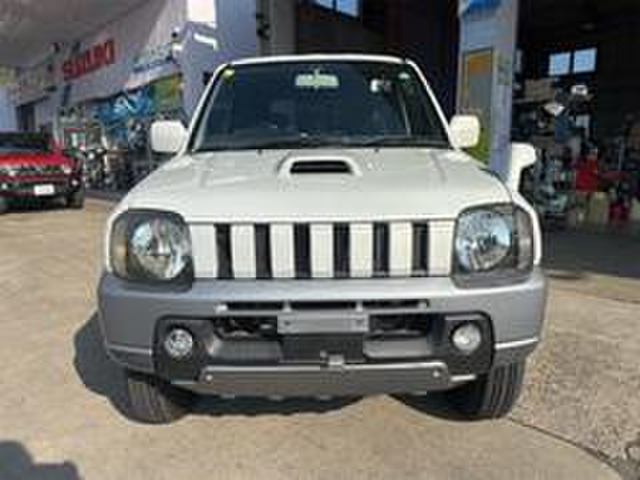 ジムニー ランドベンチャー　車検2年付 スズキ ジムニー ランドベンチャー 4WD 2年車検付 4WD レザーシート の