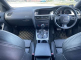 A5スポーツバック 2.0 TFSI クワトロ Sラインコンペティション 4WD エンジンオイル永...