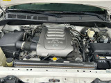 セコイア プラチナム 5.7 V8 4WD 新車並行車