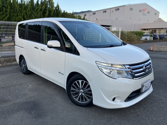 日産 セレナ 