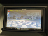 【バックカメラ】 「フルカラーバックモニター」を装備で駐車が苦手な方でも安心です。