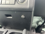 ナビサブ切替スイッチもございます!車中泊時にもナビの機能がお使いいただけます!