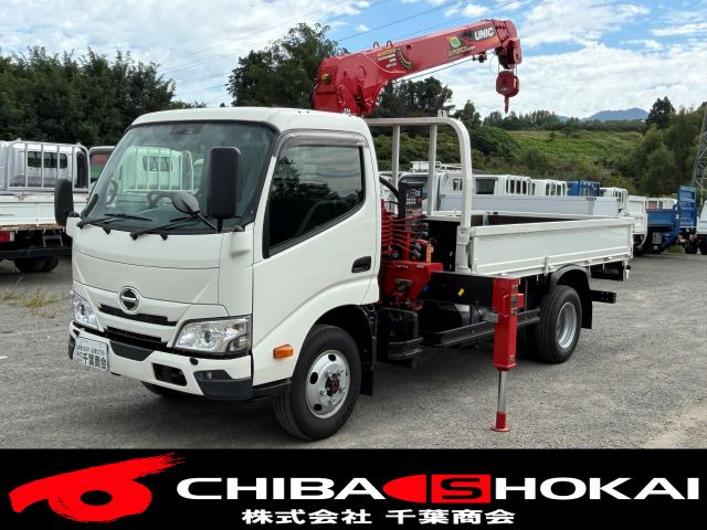 デュトロ 古河ユニック4段クレーン 5MT 4WD