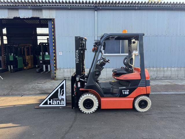 トヨタL&F 電動フォークリフト 20434