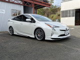 プリウス 1.8 S ツーリングセレクション E-Four 4WD モデリスタ
