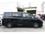 ☆★国家資格整備士在籍☆★ 整備のプロが常駐し、納車前点検からアフターフォローまで万全の体制を整えております!お車に関するお悩みや疑問点などがあれば、専門知識を持ったスタッフが丁寧にお答えします♪