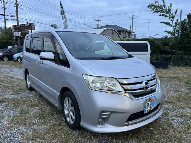 日産 セレナ 