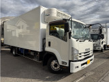 フォワード 冷蔵冷凍車 格納ゲート付きワイドロング冷凍車
