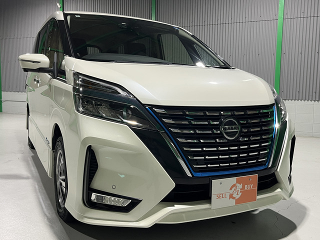 セレナ 1.2 e-POWER ハイウェイスターV