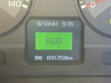 SLD:あります!!走行距離605,753㎞☆ まだまだ走ります!!エンジン音良好!!三菱ファイターアルミブロッククレーン!!4段クレーン,ラジコン付,ワイドロング,車検1年付!!