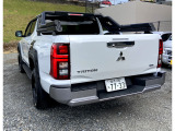 トライトン 2.4 GLS ディーゼル 4WD 令和6年式トライトン GLS 4WD