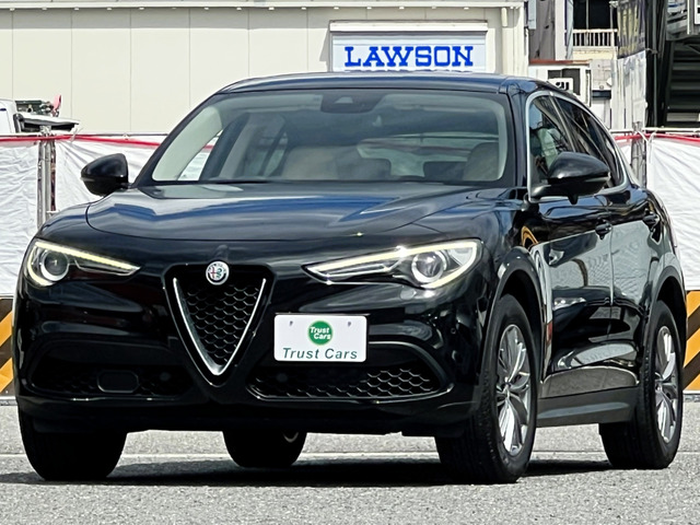 ステルヴィオ 2.0 ターボ Q4 4WD