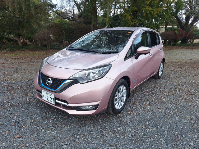 ノート 1.2 e-POWER メダリスト ワンオーナー 車検令和10年6月22日