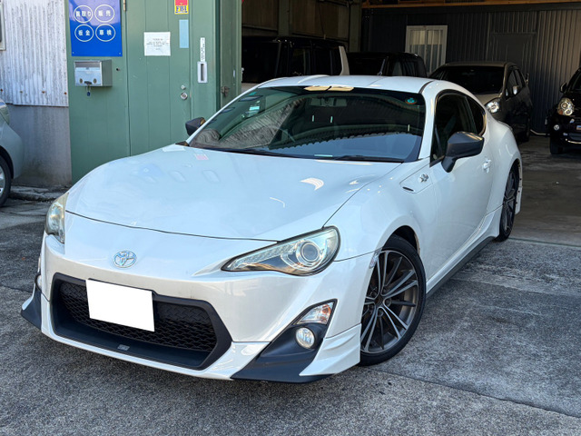 86 2.0 GT リミテッド TRDエアロ MT ナビ 社外マフラー