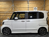 N-BOXカスタム G L ホンダセンシング 4WD ワンオナ純ナビTVカメラ電動ドアETC
