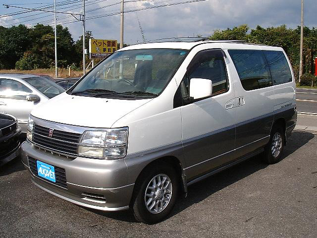 中古車 日産 エルグランド 3 2 V ディーゼル 4wd の中古車詳細 143 000km パール 愛媛県 51 5万円 中古車情報 中古車検索なら 車選びドットコム 車選び Com