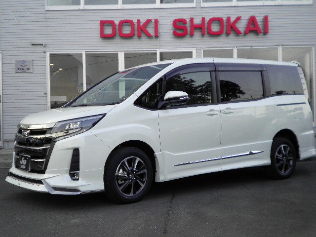 中古車 トヨタ ノア 2 0 Si 4wd の中古車詳細 新車 パール 青森県 305 8万円 中古車情報 中古 車検索なら 車選びドットコム 車選び Com