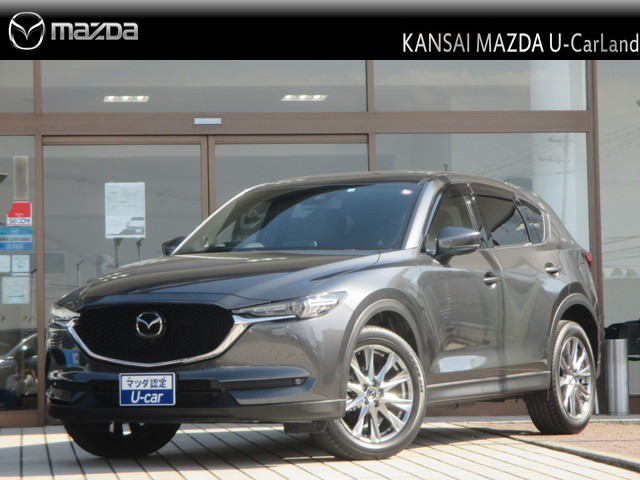 中古車 マツダ Cx 5 2 2 Xd エクスクルーシブ モード 4wd 11 000km ダークシルバーメタリック 大阪府 335万円 中古車情報 中古車検索なら 車選び Com