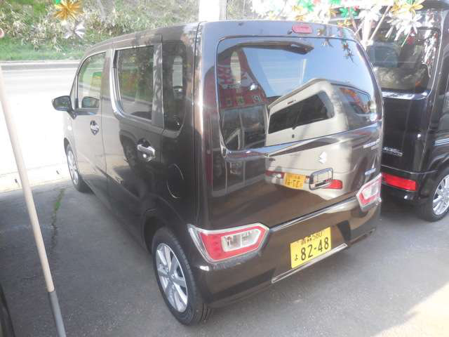 中古車 スズキ ワゴンr 25周年記念車 ハイブリッド Hybrid Fxリミテッド 4wd の中古車詳細 登録済未使用車 19km走行 ブラウン 青森県 122万円 中古車情報 中古車検索なら 車選びドットコム 車選び Com