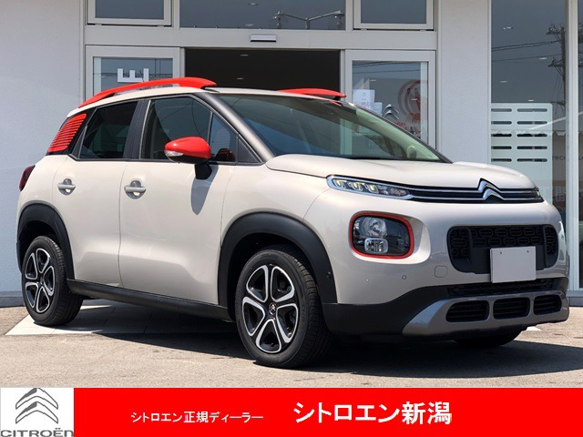 中古車 シトロエン C3エアクロスsuv フィール の中古車詳細 10 000km ベージュ 新潟県 210万円 中古車情報 中古車 検索なら 車選びドットコム 車選び Com