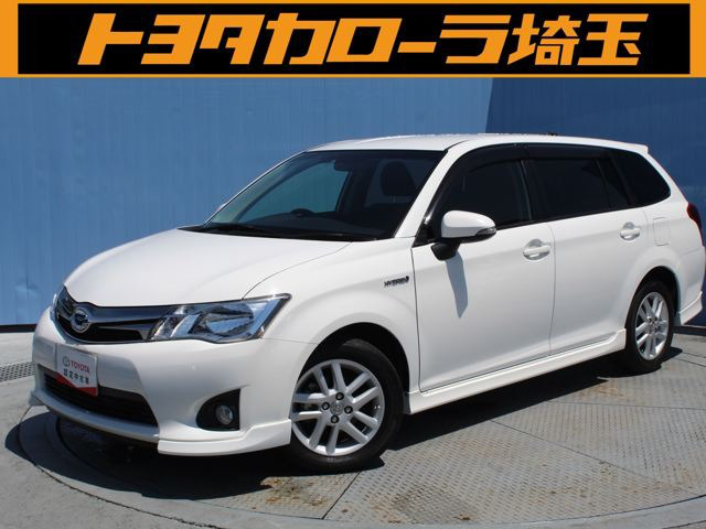 中古車 トヨタ カローラフィールダー 1 5 ハイブリッド G エアロツアラー 52 000km ホワイト 埼玉県 118万円 中古車 情報 中古車検索なら 車選びドットコム