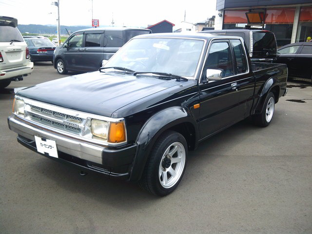 中古車 マツダ プロシード 2 6 キャブプラス 4wd 218 000km ブラック 新潟県 45万円 中古車情報 中古車検索なら 車 選び Com