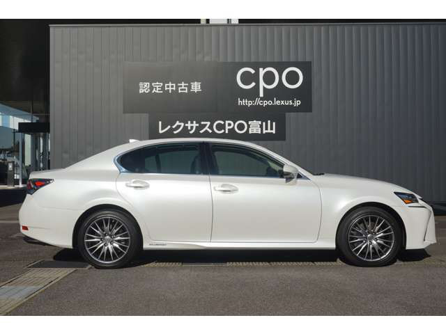 中古車 レクサス Gs300h バージョン L 25 000km ホワイト 富山県 5万円 中古車情報 中古車検索なら 車 選びドットコム