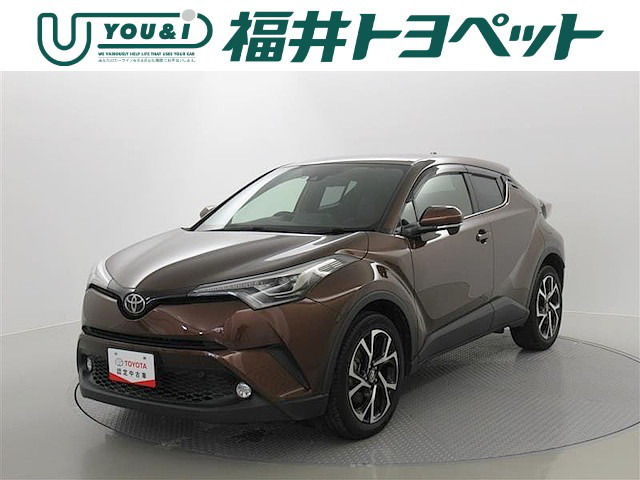 中古車 トヨタ C Hr 1 2 G T 4wd 31 000km ブラウン 福井県 195万円 中古車情報 中古車検索なら 車 選びドットコム