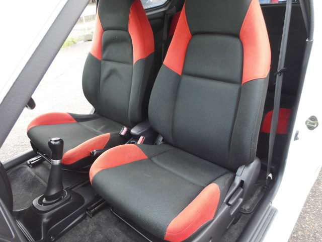 中古車 スズキ アルトワークス Rs Z 4wd の中古車詳細 103 000km ホワイト 新潟県 44万円 中古車情報 中古車検索なら 車選びドットコム 車選び Com