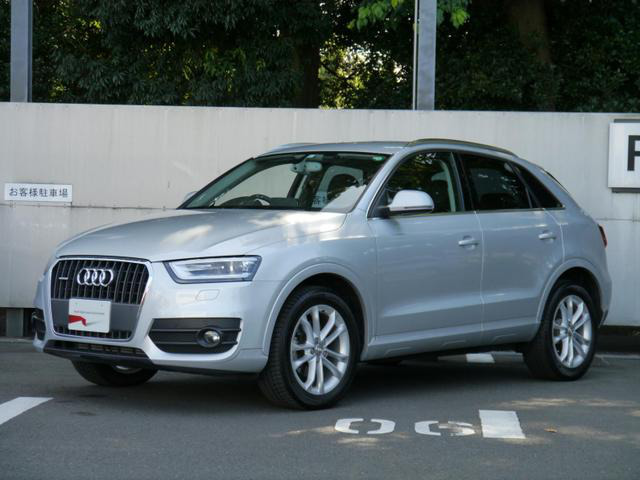 中古車 アウディ Q3 2 0 Tfsi クワトロ 211ps 4wd 50 000km シルバーメタリック 東京都 185万円 中古車 情報 中古車検索なら 車選びドットコム