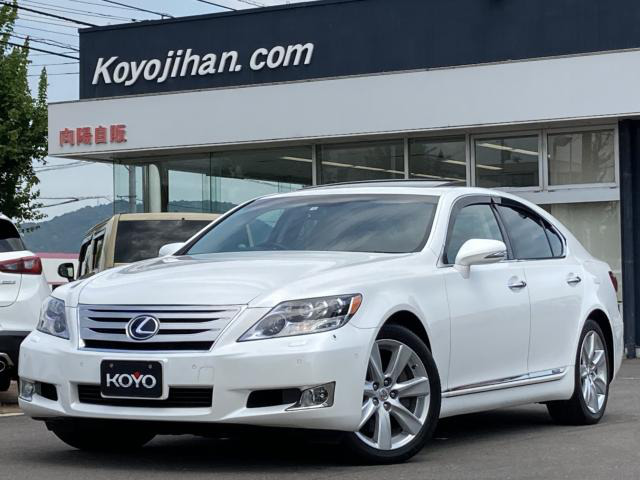 中古車情報 レクサス Lsハイブリッド 600h 4wd 修復歴無し の中古車詳細 走行距離 3 1万km カラー ホワイトパールクリスタルシャイン 販売地域 香川県高松市 中古車を探すなら Carme カーミー 中古車