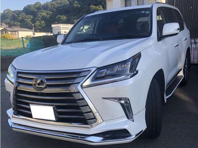 中古車 レクサス Lx570 4wd の中古車詳細 22 000km パール 和歌山県 価格応談 中古車情報 中古車検索なら 車選びドットコム 車選び Com