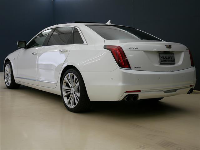 中古車 キャデラック Ct6 プラチナム 4wd の中古車詳細 19 000km ホワイト 愛知県 548万円 中古車情報 中古車 検索なら 車選びドットコム 車選び Com