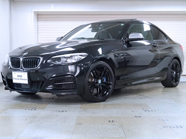 中古車 Bmw M240iクーペ の中古車詳細 10 000km クロ 東京都 458万円 中古車情報 中古車検索なら 車選びドットコム 車選び Com