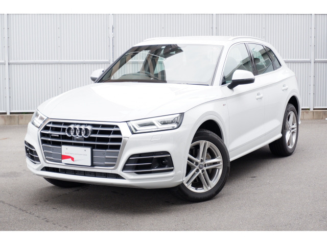 中古車 アウディ Q5 の中古車詳細 869km シロ 愛知県 533万円 中古車情報 中古車検索なら 車選びドットコム 車 選び Com