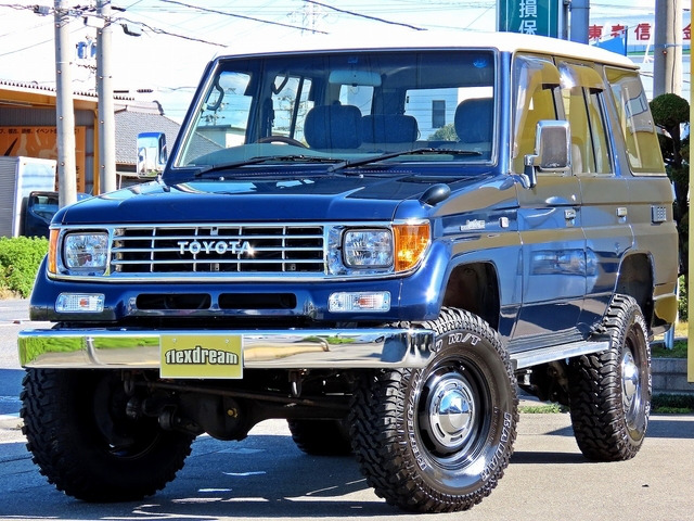 中古車 トヨタ ランドクルーザープラド 3 0 Sxワイド ディーゼル 4wd の中古車詳細 217 000km アオ 愛知県 269 8万円 中古車情報 中古車検索なら 車選びドットコム 車選び Com