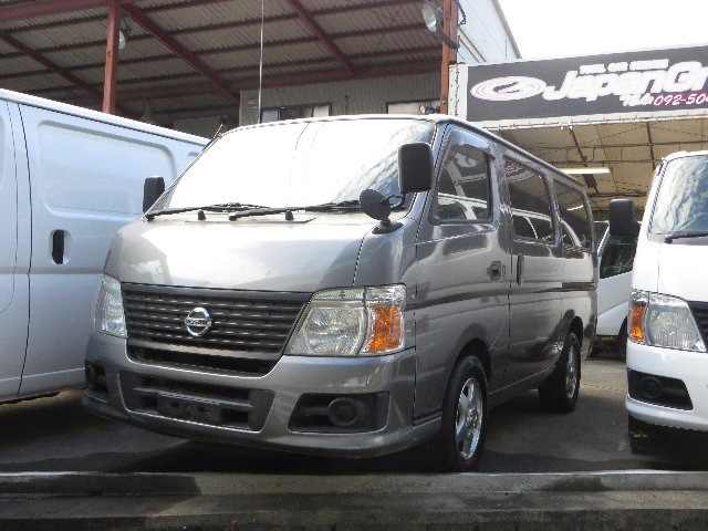 中古車 日産 キャラバン 3 0 Dx ロング ディーゼル の中古車詳細 97 000km グレー 福岡県 78 8万円 中古車情報 中古車検索なら 車選びドットコム 車選び Com