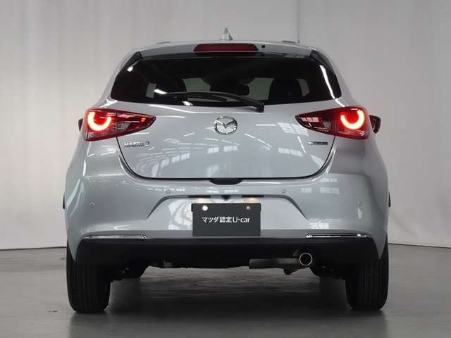 中古車 マツダ Mazda2 1 5 15s プロアクティブ Sパッケージ の中古車詳細 6 000km グレー 大阪府 165万円 中古 車情報 中古車検索なら 車選びドットコム 車選び Com