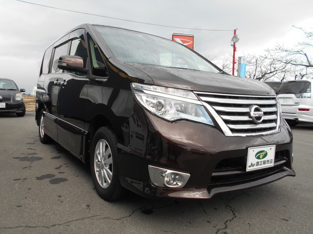 中古車 日産 セレナ 2 0 ハイウェイスター Vセレクション Safety 4wd 66 000km ブラウン 青森県 179万円 中古車情報 中古車検索なら 車選びドットコム 車選び Com