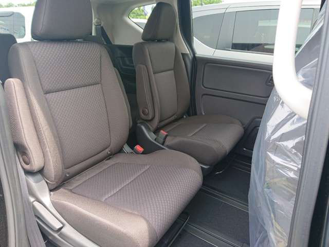 中古車 ホンダ フリード 1 5 G ホンダセンシング 両側電動スライド 6人乗り スマートキー の中古車詳細 新車 スーパープラチナグレー メタリック 千葉県 184 9万円 中古車情報 中古車検索なら 車選びドットコム 車選び Com