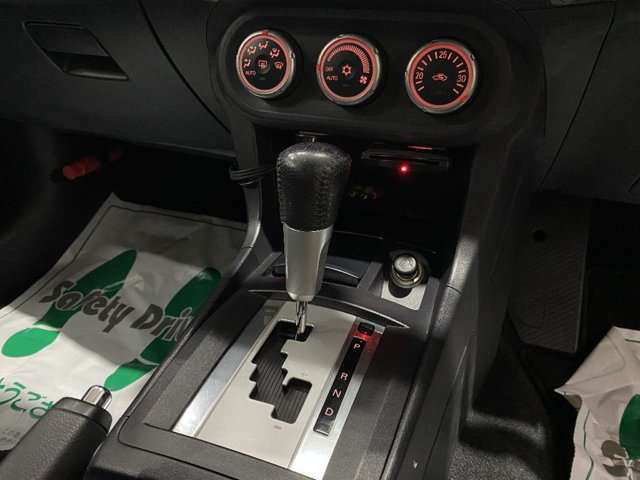 中古車 三菱 ギャランフォルティス 2 0 スポーツ ナビパッケージ 4wd ナビ ワンセグtv バックカメラ Hid の中古車詳細 99 000km シルバー 北海道 29 8万円 中古車情報 中古車検索なら 車選びドットコム 車選び Com