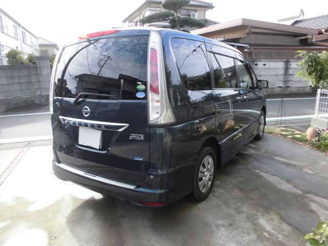 中古車 日産 セレナ 2 0 ハイウェイスター Vセレクション 4wd の中古車詳細 99 000km ブルー 岩手県 79万円 中古車情報 中古車検索なら 車選びドットコム 車選び Com